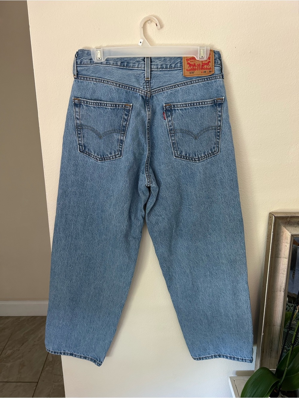 Levi’s 578 light med wash 100% cotton loose baggy 90’s jeans 29” unisex - Picture 12 of 14